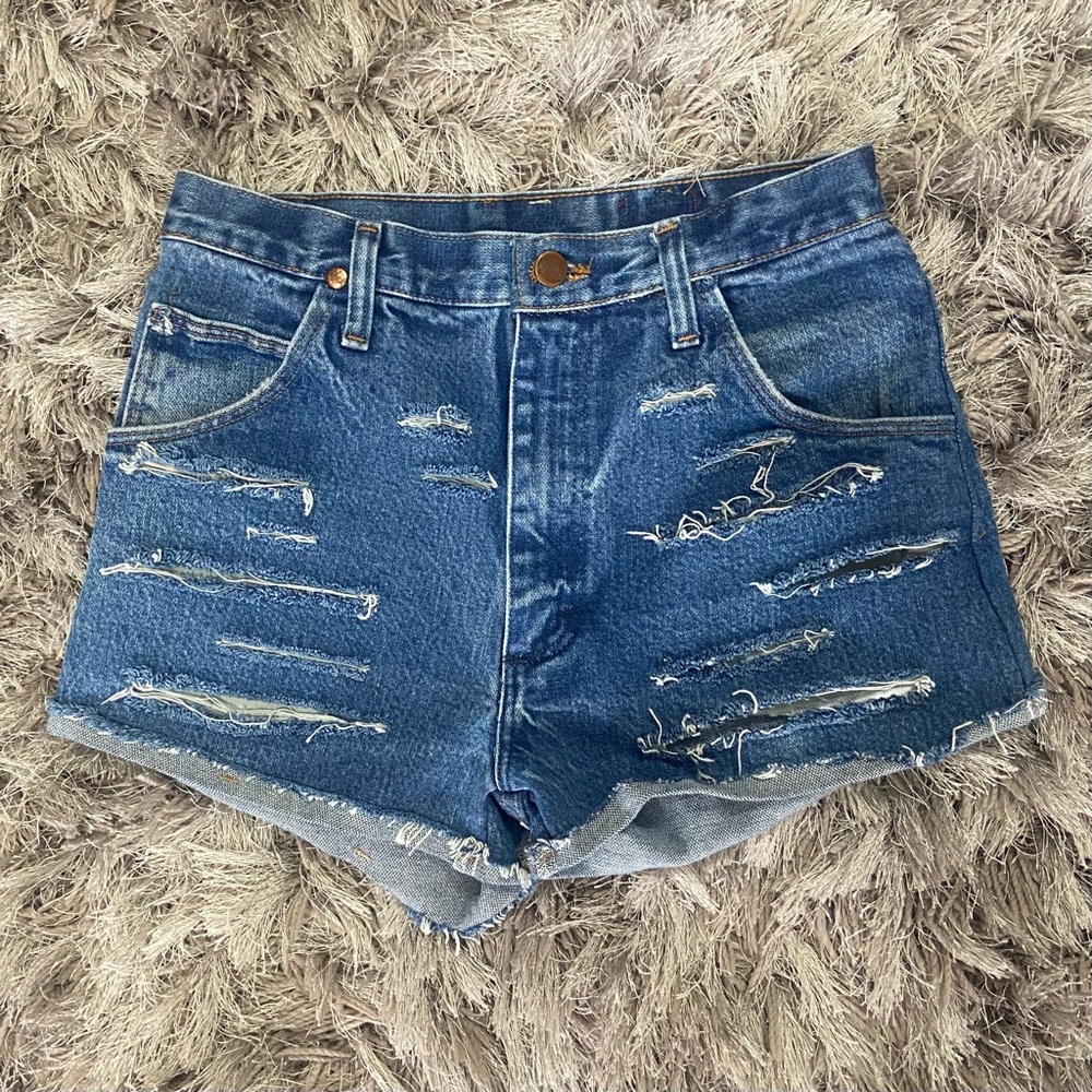 Wrangler Distressed Blue Denim Jean Shorts - Picture 10 of 10